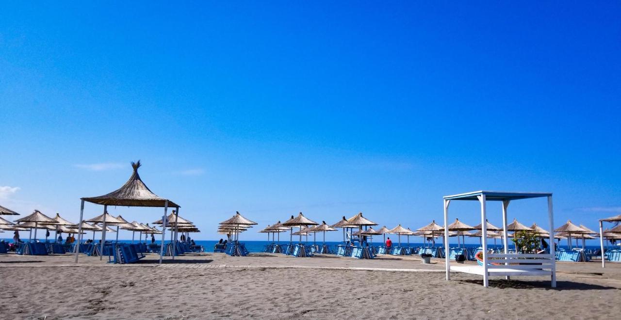 Beachfront, Tirana Guest House Velipojë 外观 照片