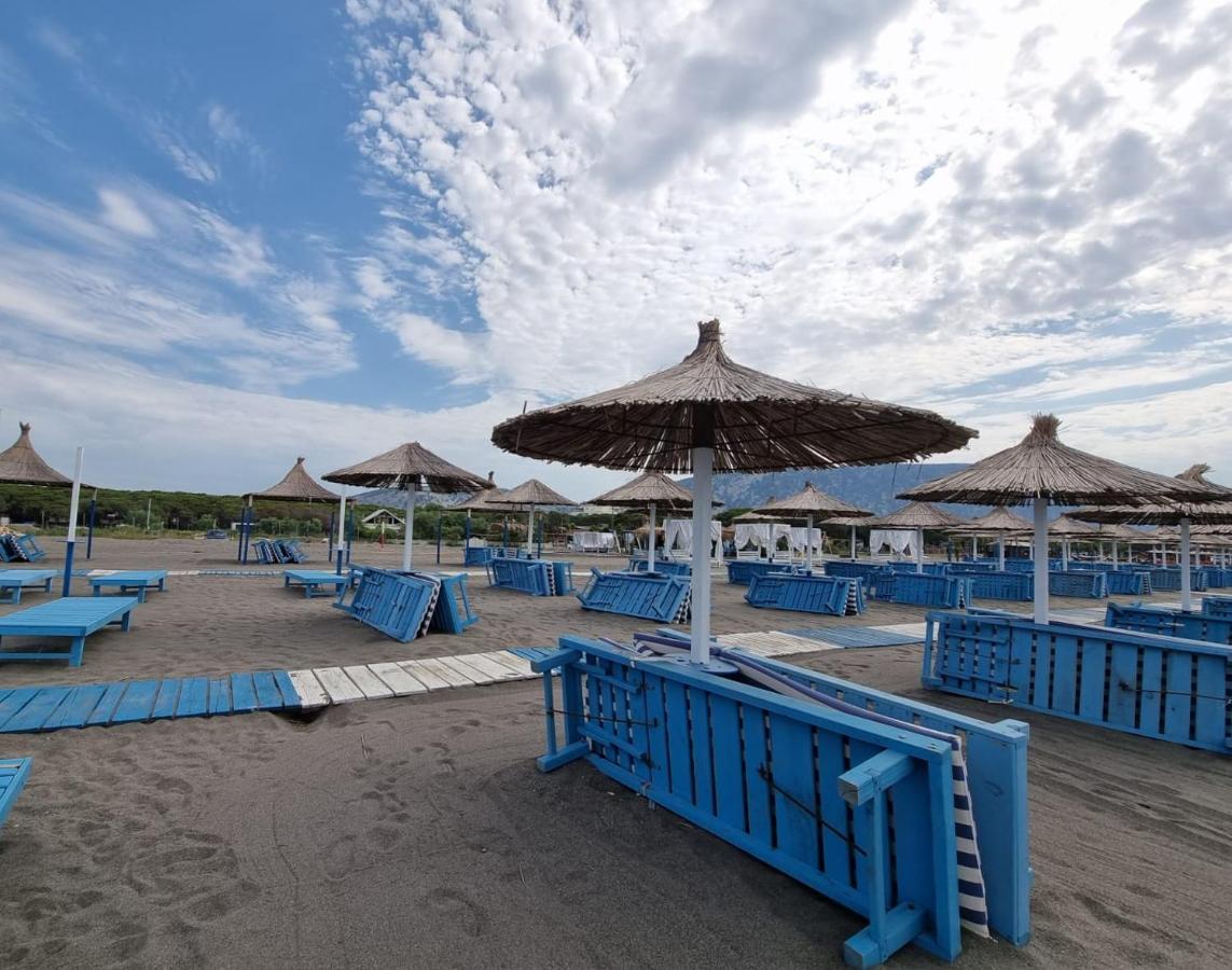 Beachfront, Tirana Guest House Velipojë 外观 照片
