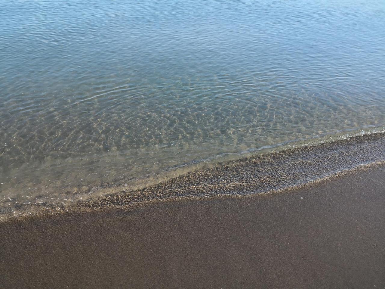 Beachfront, Tirana Guest House Velipojë 外观 照片
