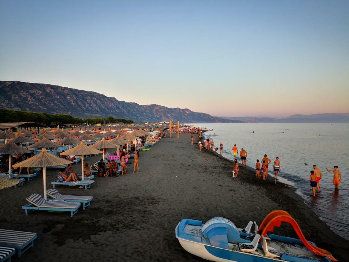 Beachfront, Tirana Guest House Velipojë 外观 照片
