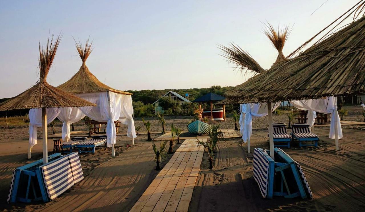 Beachfront, Tirana Guest House Velipojë 外观 照片