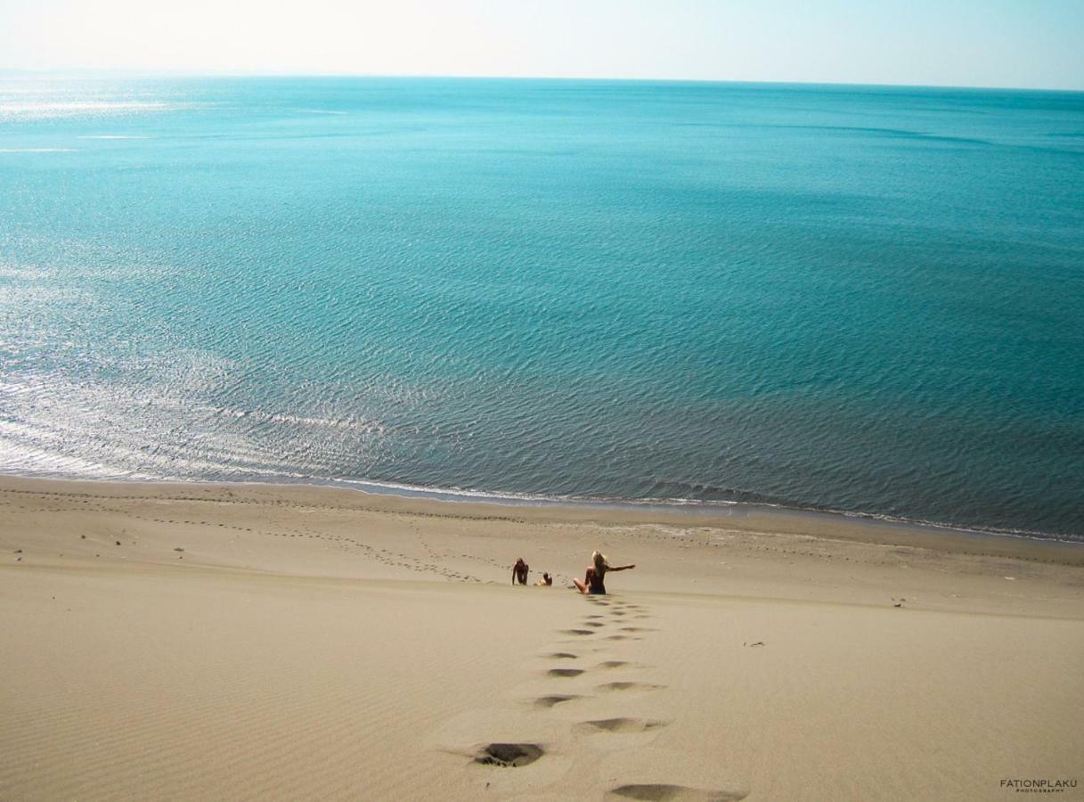 Beachfront, Tirana Guest House Velipojë 外观 照片