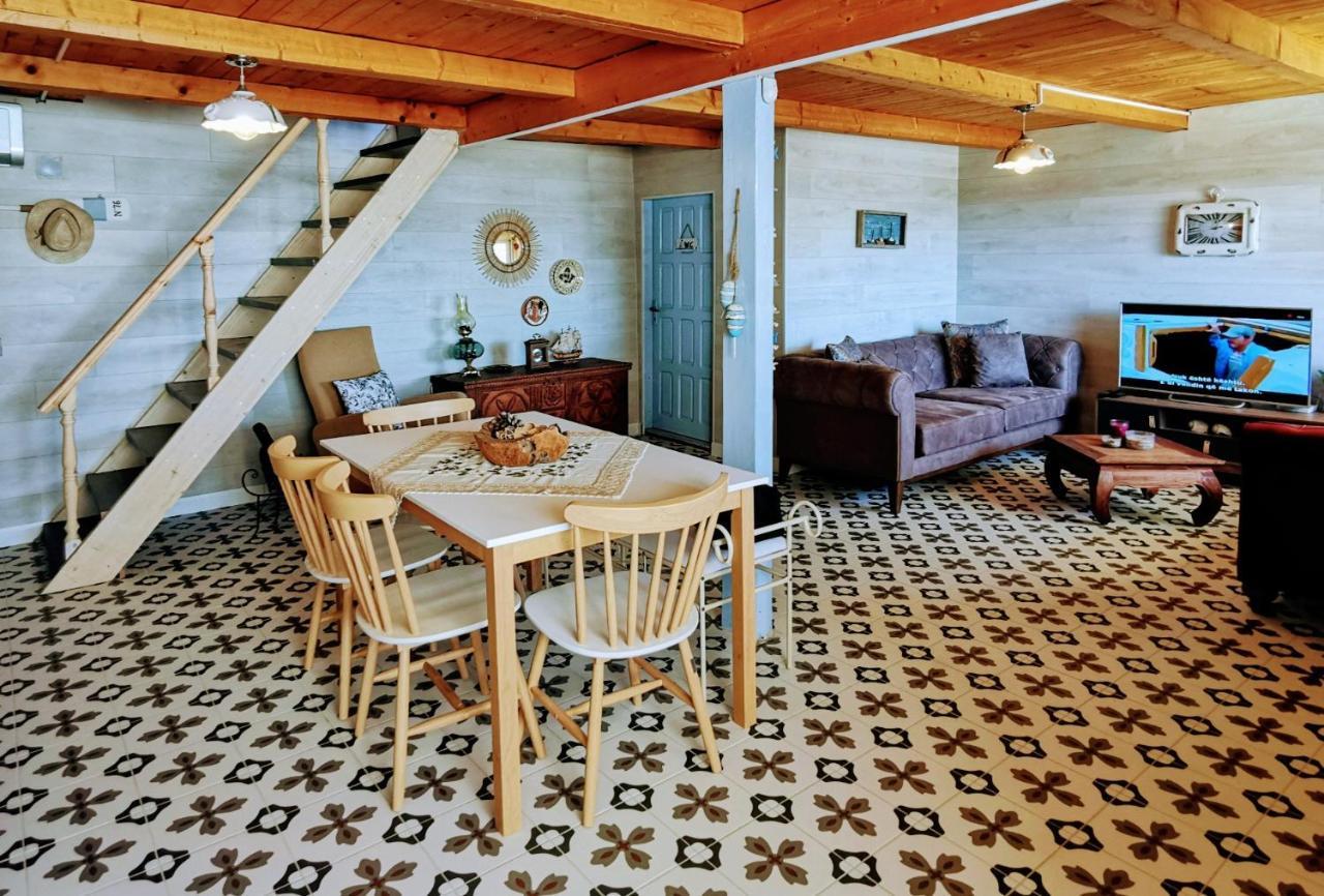 Beachfront, Tirana Guest House Velipojë 外观 照片